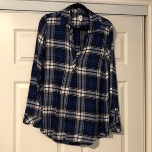 Women’s plaid top Gap size S